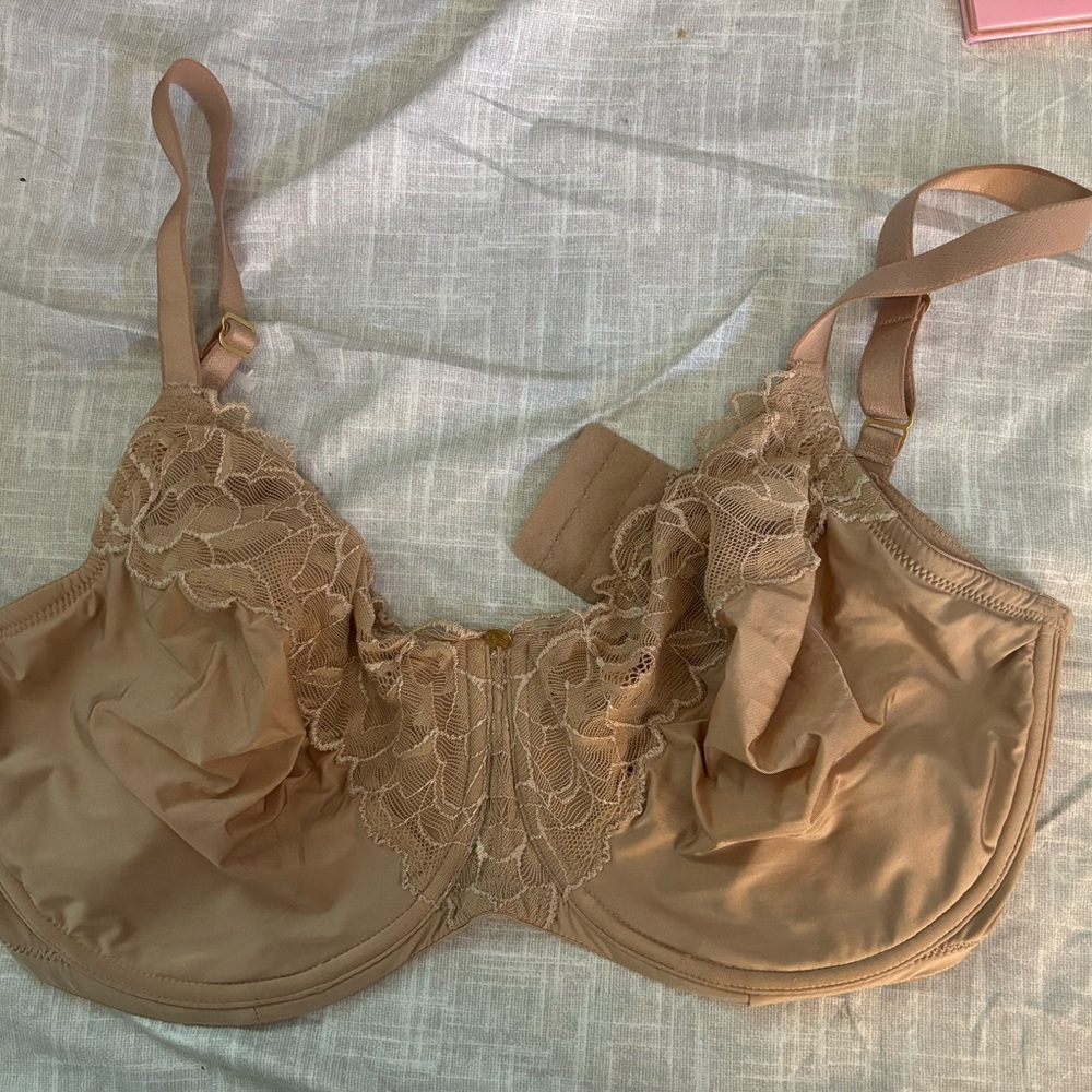 Natori Bra 36H NWOT